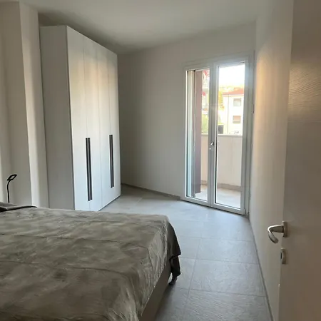 Kairos House Апартаменти Бардоліно