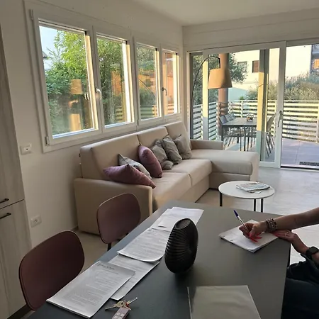 Apartman Kairos House