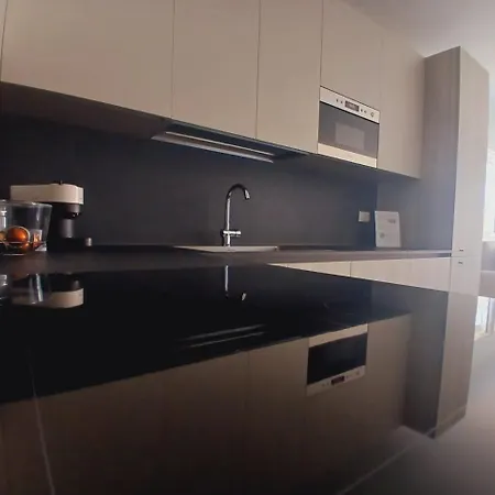 Kairos House 公寓 *